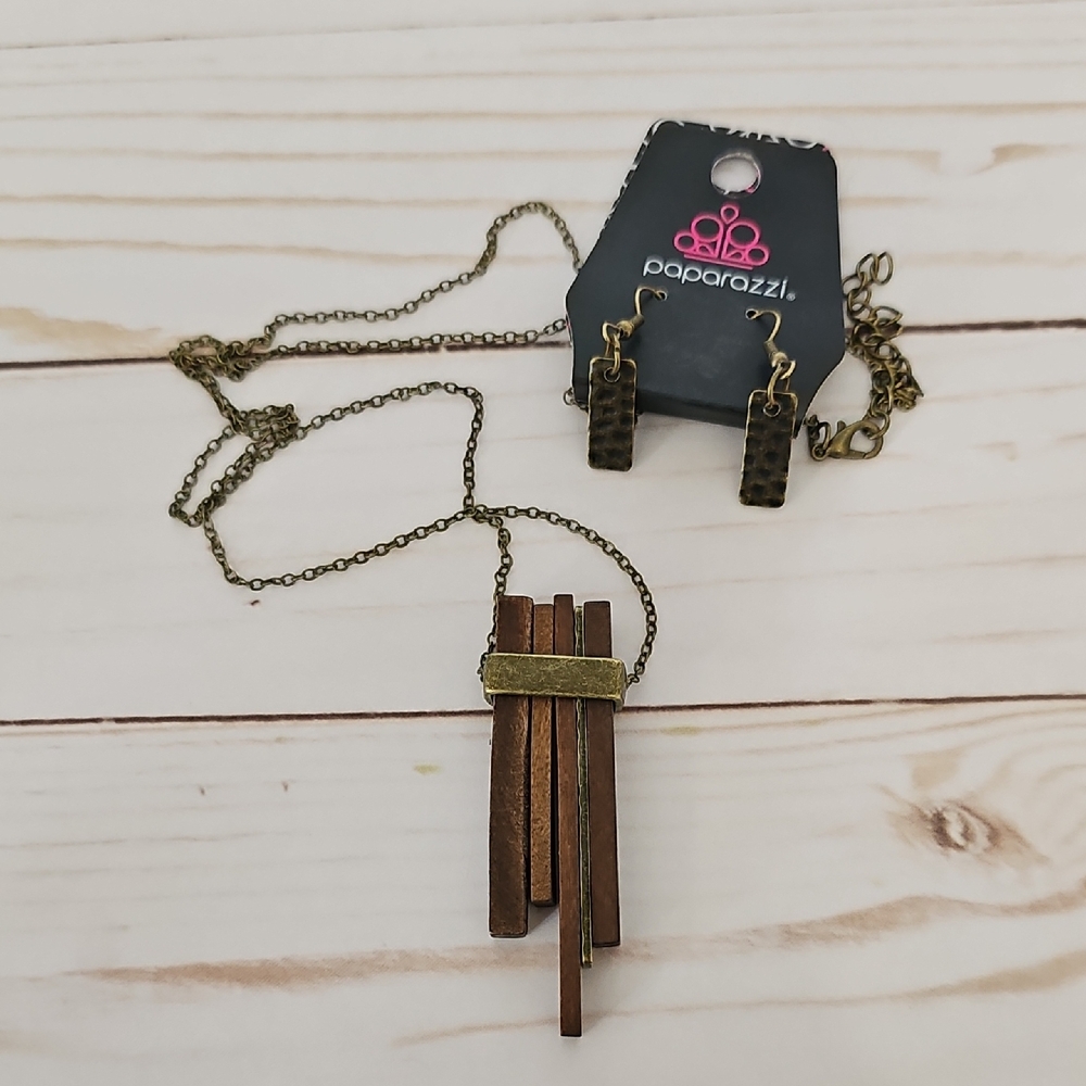 Paparazzi Rustic Brown and Gold Necklace Set